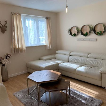 왓퍼드 Modern Flat 아파트 외부 사진