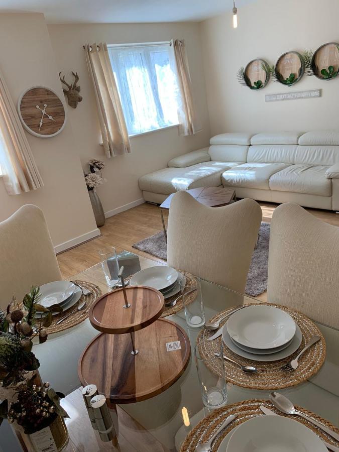 왓퍼드 Modern Flat 아파트 외부 사진